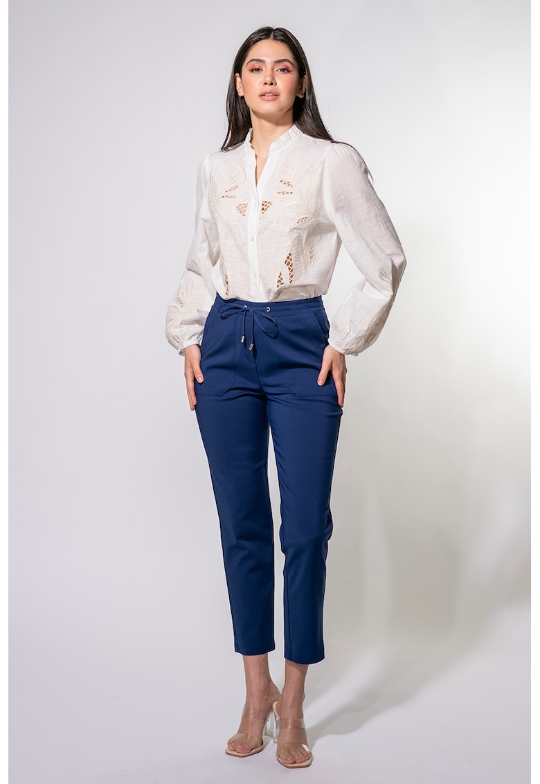 Pantaloni crop cu talie inalta si snur