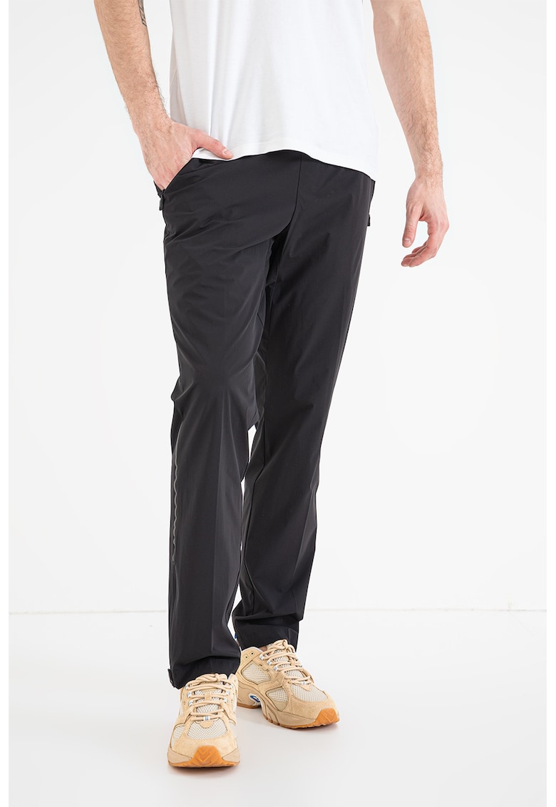 Pantaloni de trening cu croiala regular-fit si slituri laterale cu fermoar Active Move
