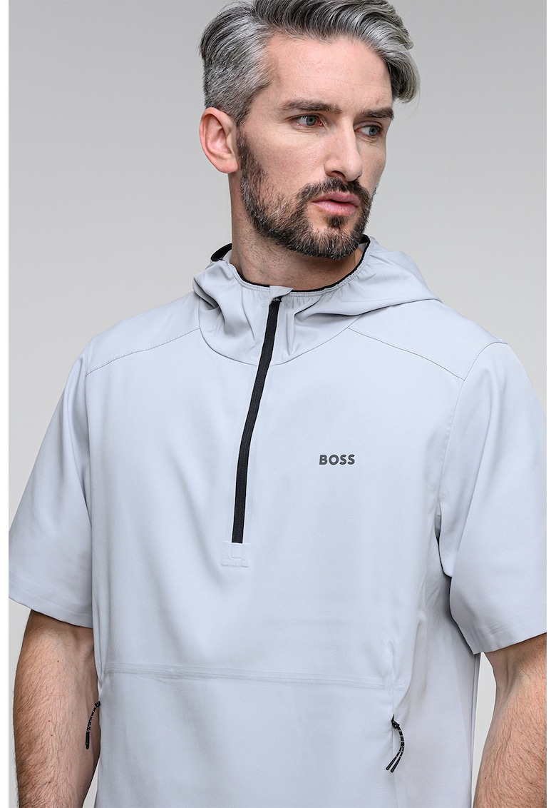 Tricou cu gluga si fenta cu fermoar