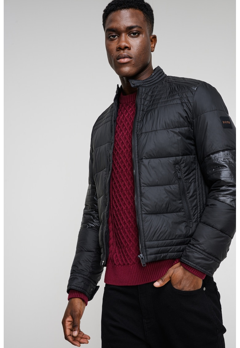 Geaca scurta cu buzunare cu fermoar