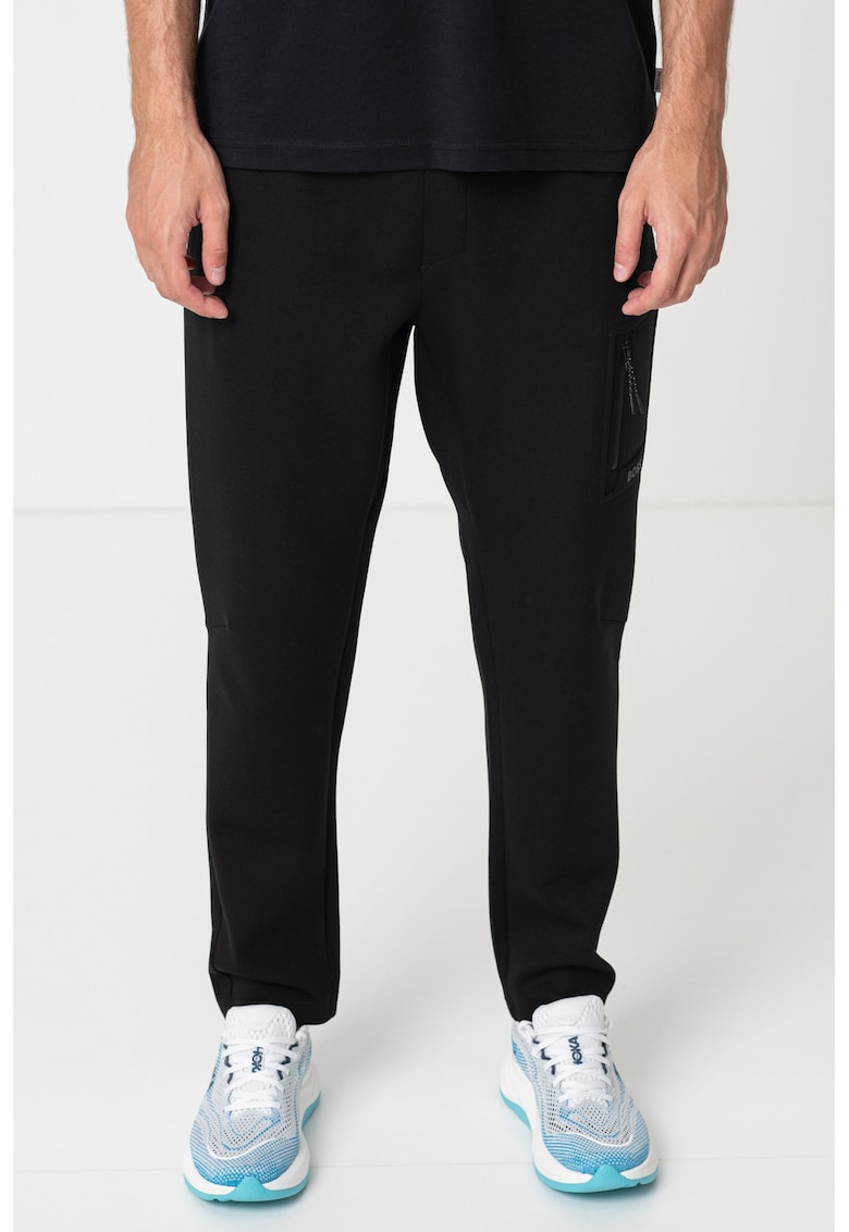 Pantaloni de trening din amestec de modal cu croiala conica Urban Tech Pantaloni de trening din amestec de modal cu croiala conica Urban Tech