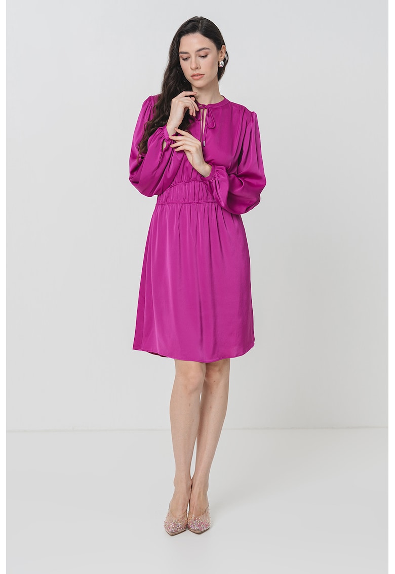 Rochie midi evazata cu maneci lungi