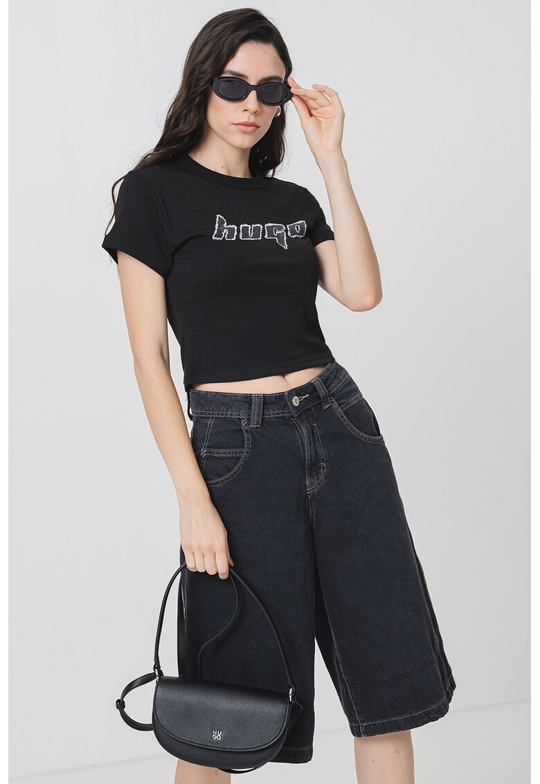Tricou crop cu imprimeu logo frontal Tricou crop cu imprimeu logo frontal