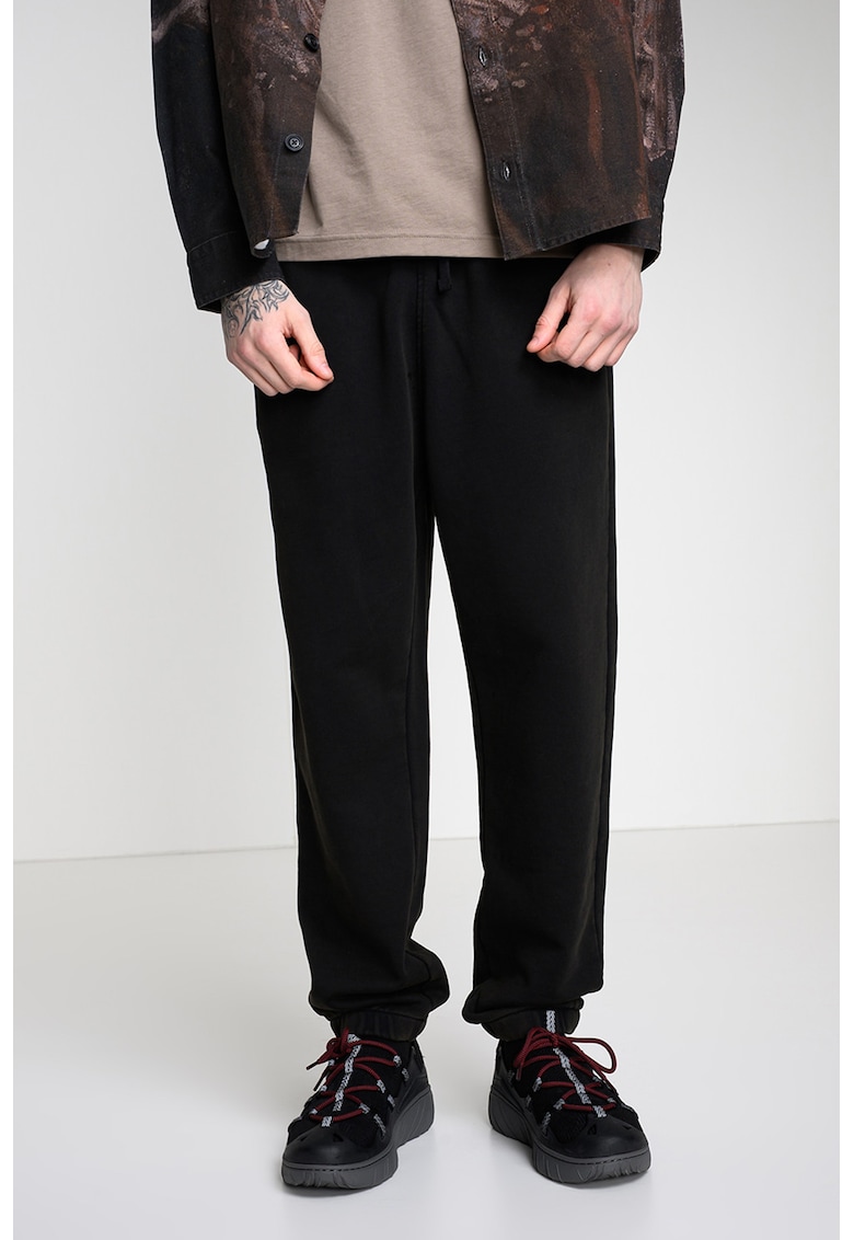 Pantaloni relaxed fit cu buzunare