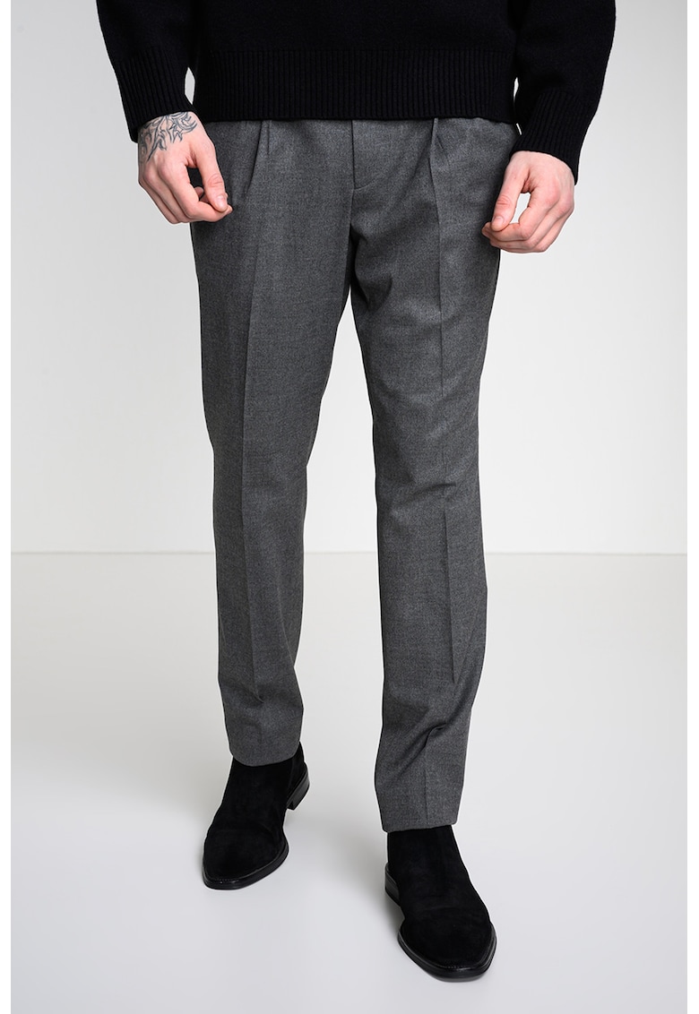 Pantaloni regular fit cu model uni