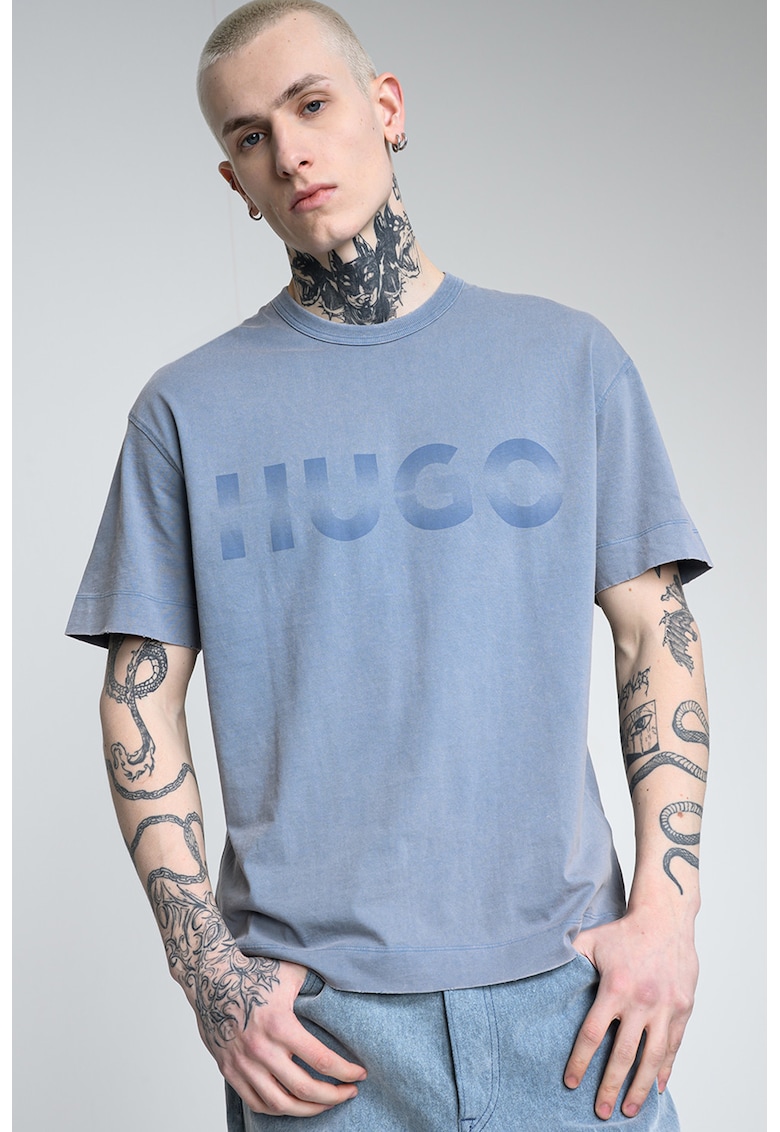 Tricou cu decolteu la baza gatului si imprimeu logo - Albastru inchis