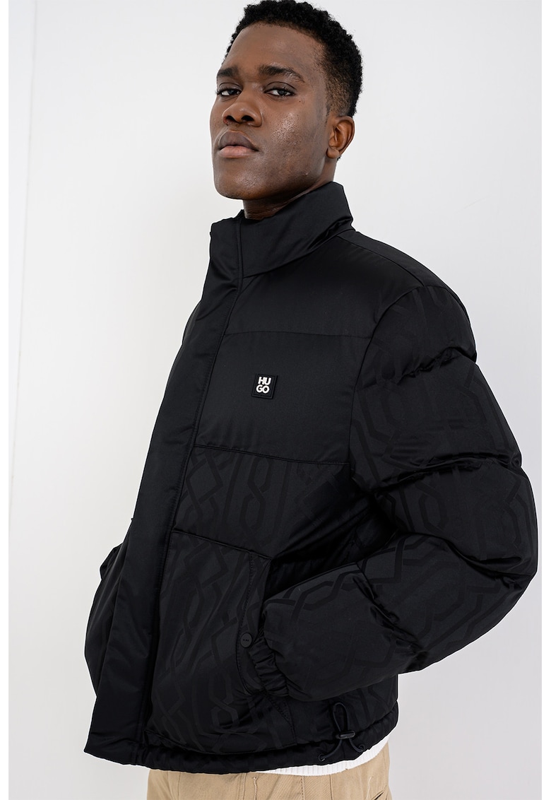 Geaca cu vatelina - finisaj rezistent la apa si guler inalt