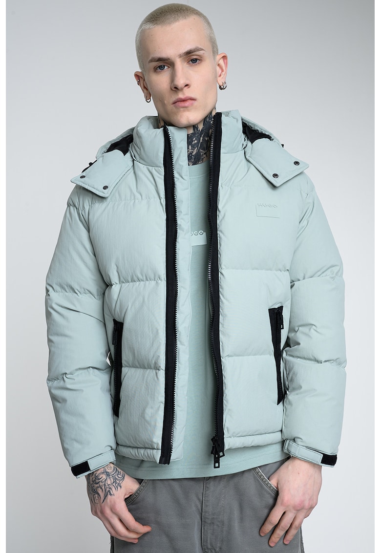 Geaca matlasata cu gluga si buzunare