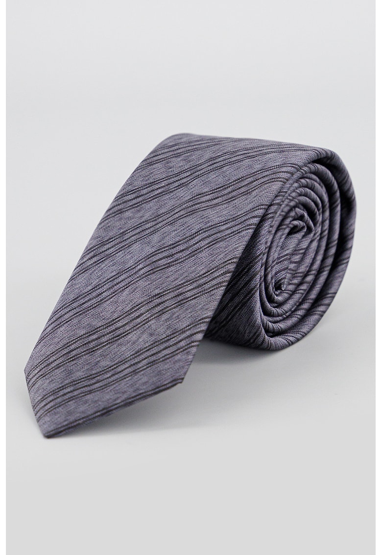 Cravata de matase cu model in dungi