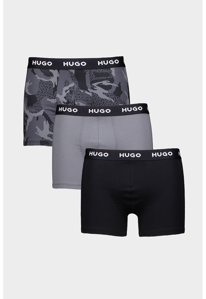 Set de boxeri cu model uni si camuflaj - 3 perechi