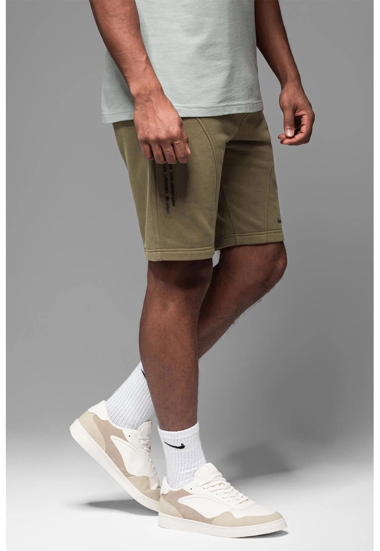 Pantaloni scurti slim fit din amestec de bumbac