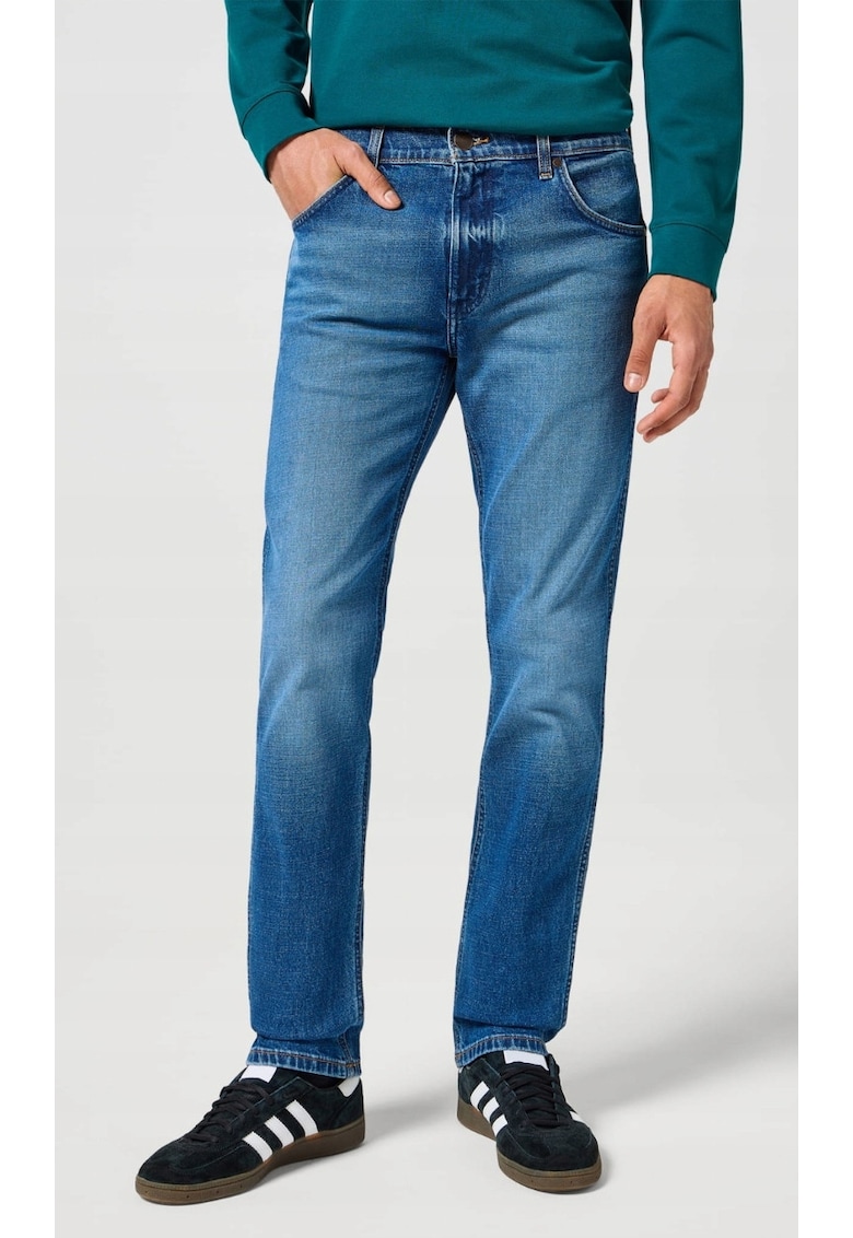 Blugi barbati Greensboro - albastru inchis - usor elastici - colectia We Care