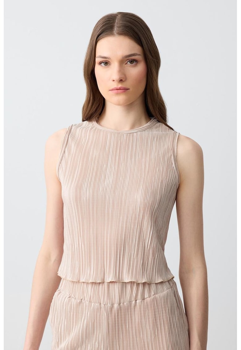 Top crop cu aspect texturat