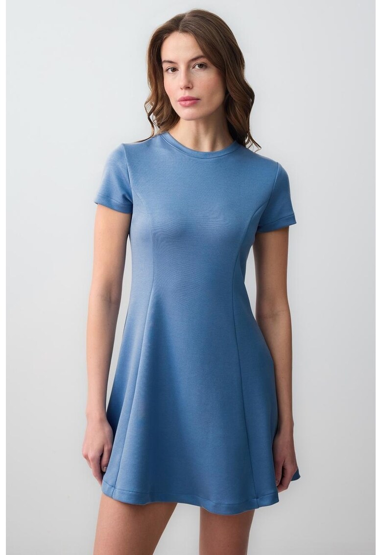 Rochie scurta evazata