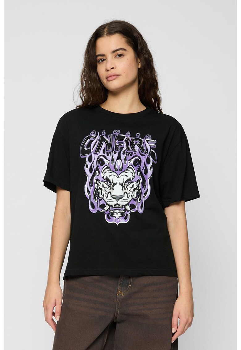 Tricou cu imprimeu grafic si decolteu la baza gatului - Alb/Negru/Lila