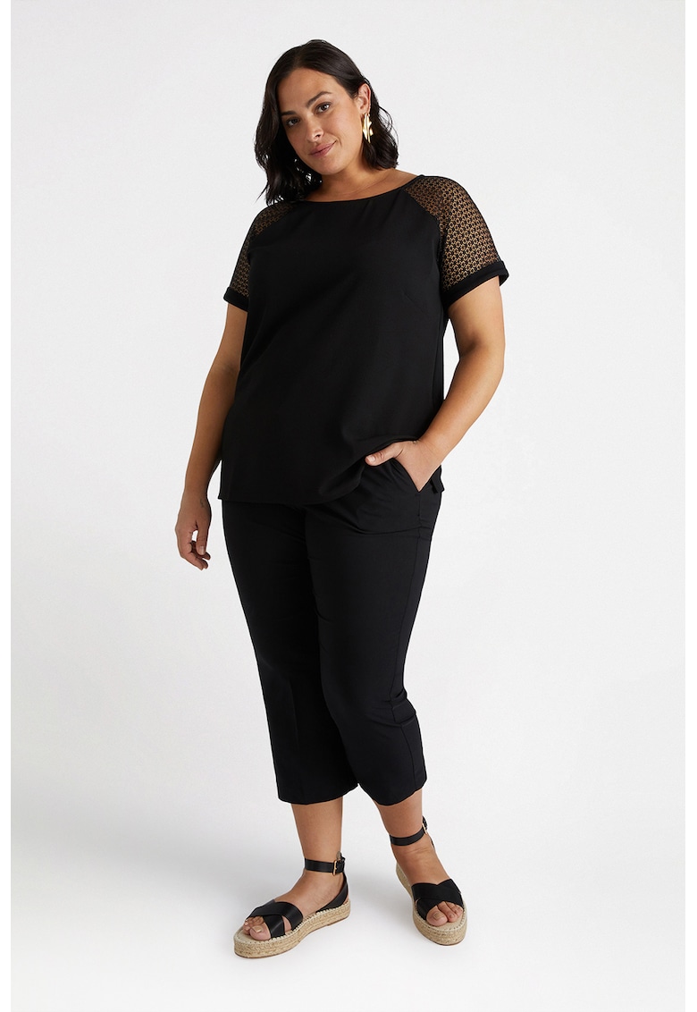 Pantaloni capri cu buzunare oblice Pantaloni capri cu buzunare oblice