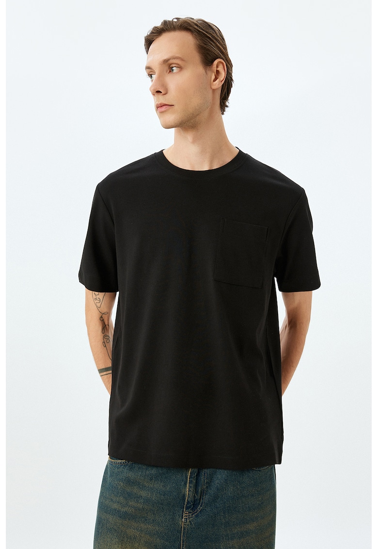 Tricou din bumbac cu decolteu la baza gatului si model uni