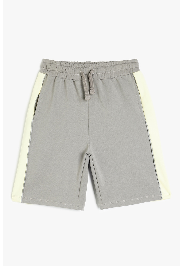 Bermude cu model colorblock