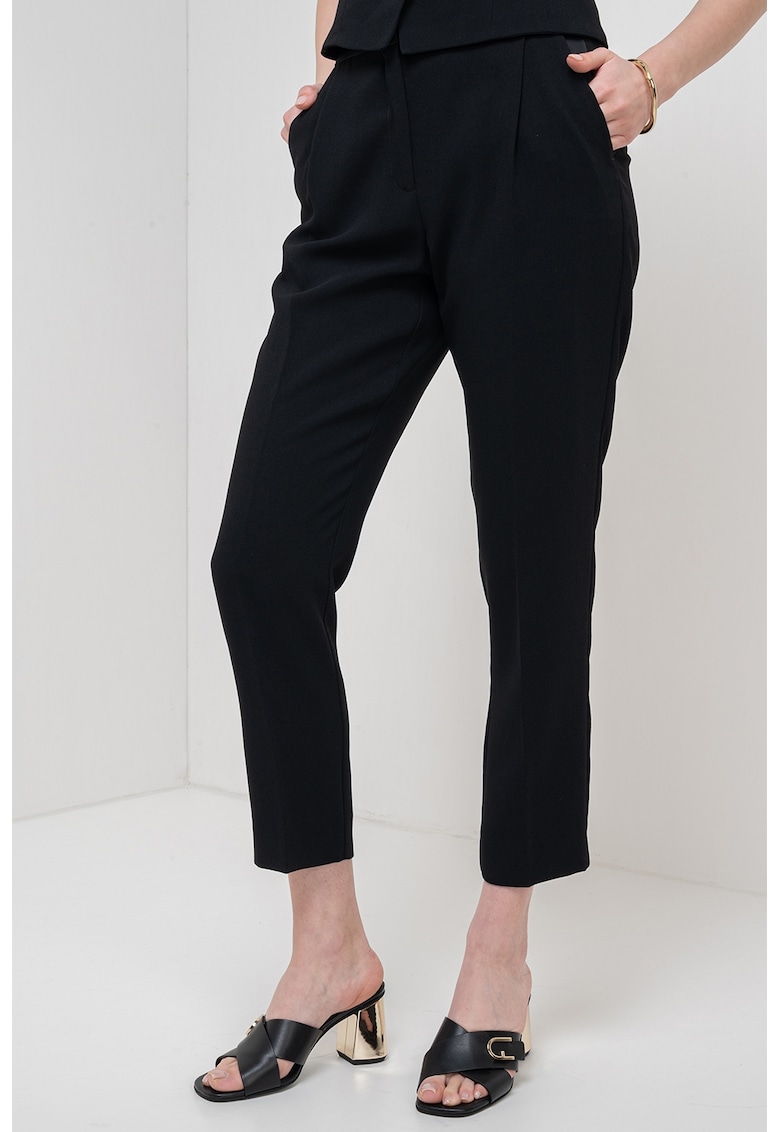 Pantaloni crop cu talie inalta