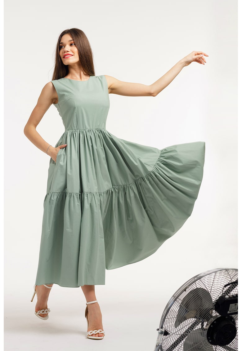 Rochie evazata fara maneci cu buzunare laterale