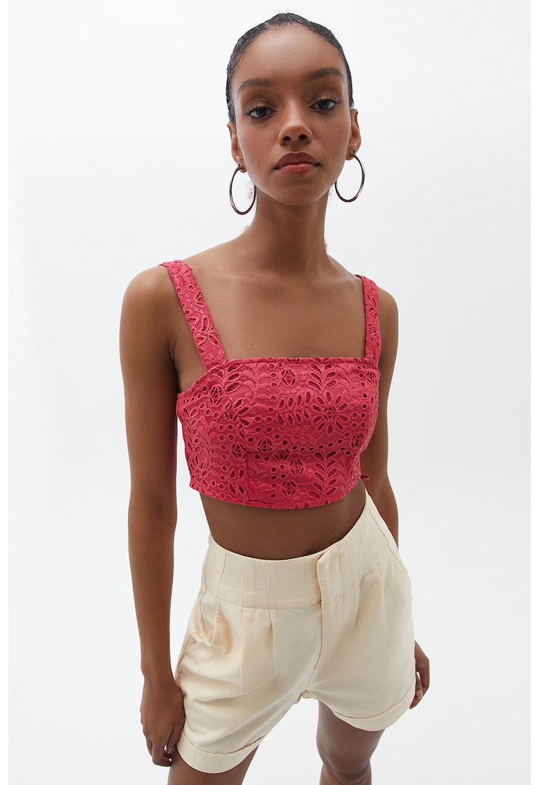 Top crop cu decolteu patrat