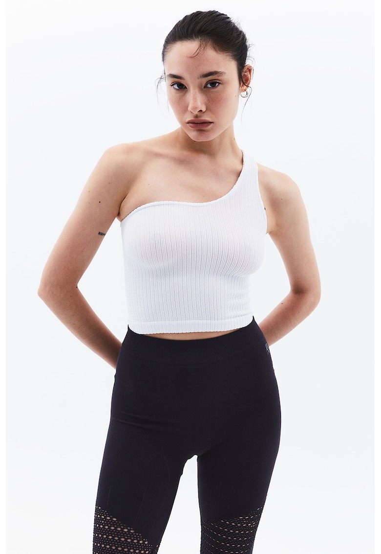 Top crop cu decupaj pe un umar