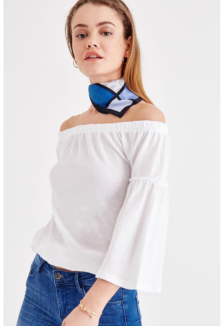 Bluza uni cu decolteu pe umeri - Alb