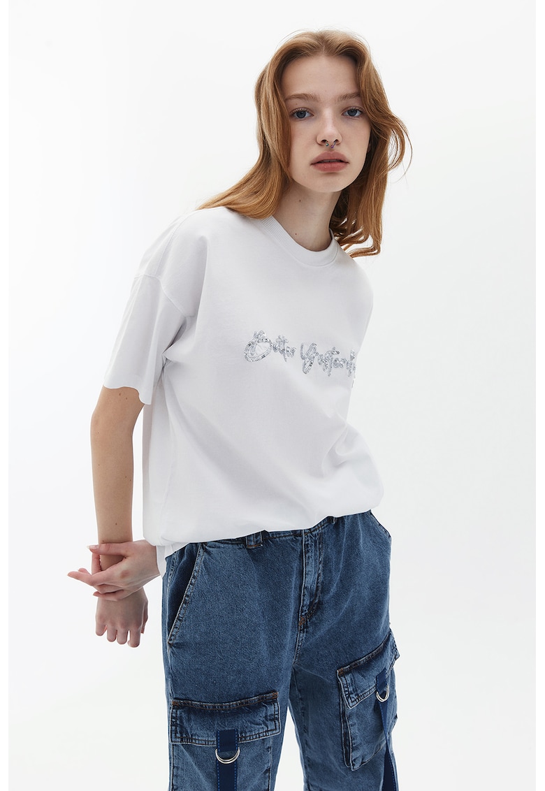 Tricou de bumbac cu aplicatii text