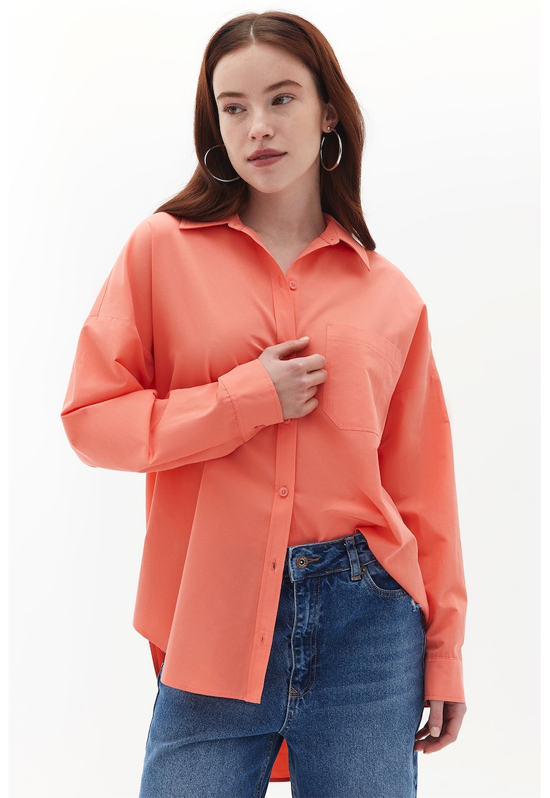 Camasa lejera cu buzunar pe piept