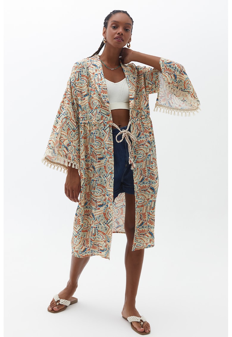 Chimono cu detaliu cu canaf