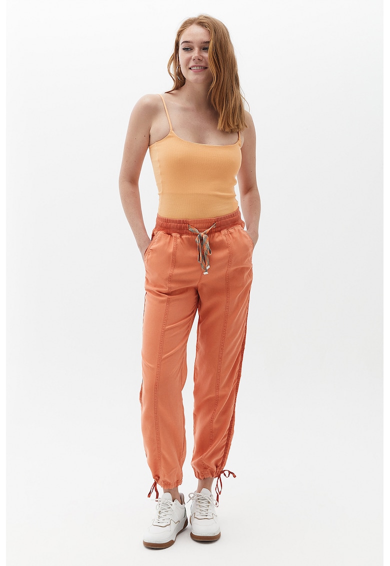 Pantaloni de trening din lyocell cu talie inalta si terminatii cu snur de ajustare