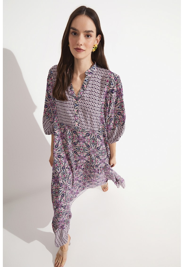 Rochie lejera cu imprimeu etnic