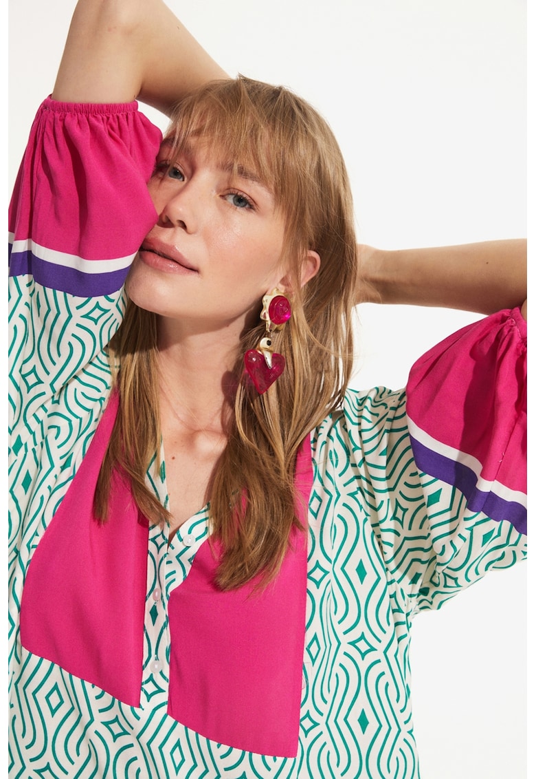 Rochie lejera cu imprimeu etnic