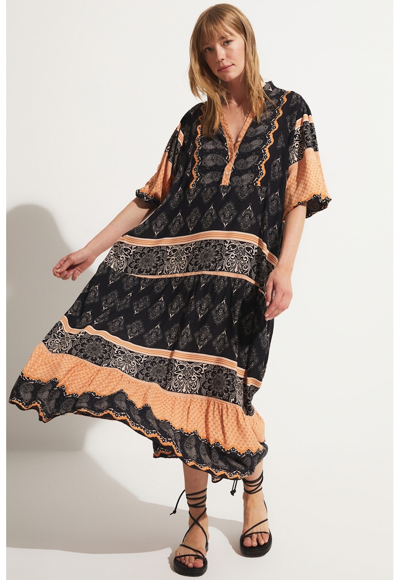 Rochie lejera cu imprimeu etnic