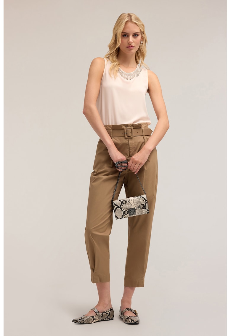 Top cu franjuri din cristale