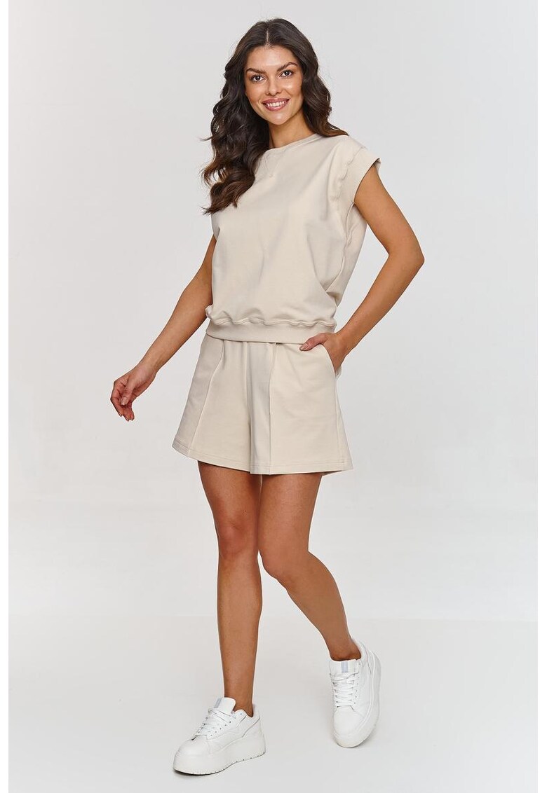 Set de bluza si pantaloni scurti - Bej deschis