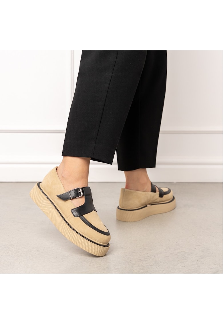 Pantofi din piele intoarsa Celine - Negru/Bej