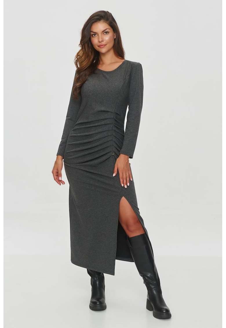 Rochie drapata cu crapatura adanca pe picior