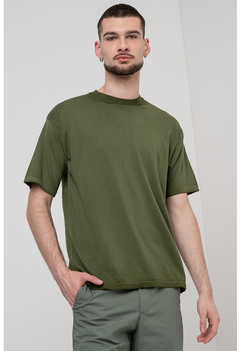 Tricou regular fit cu decolteu la baza gatului - Kaki inchis