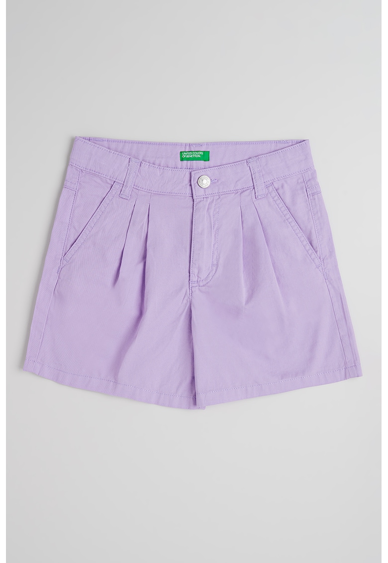 Pantaloni scurti cu pliuri