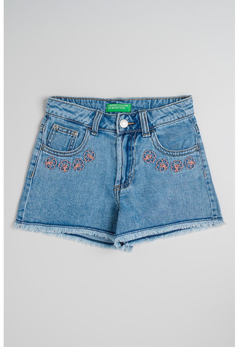 Pantaloni scurti din denim cu flori brodate