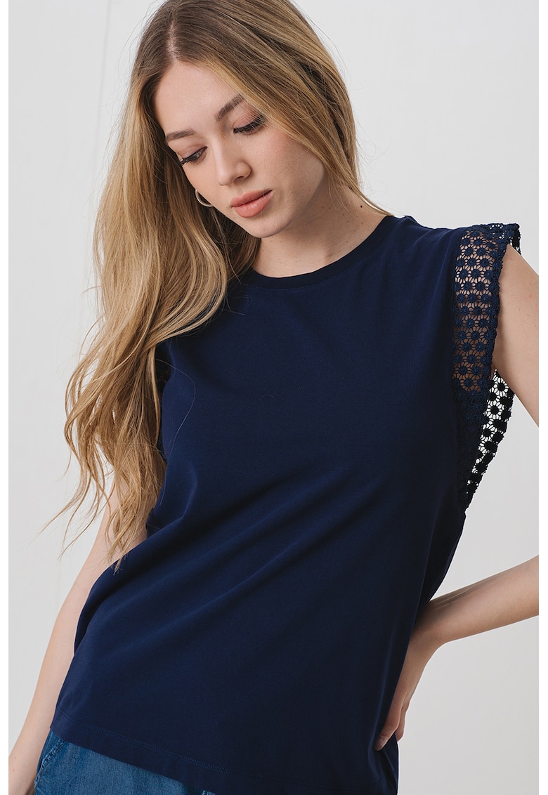 Tricou regular fit cu maneci de dantela