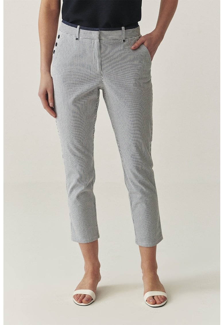 Pantaloni chino crop cu model in dungi