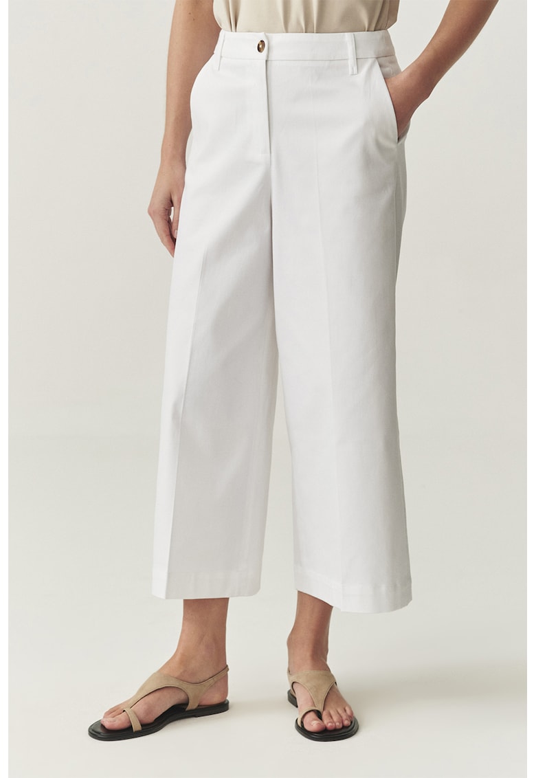 Pantaloni crop cu croiala dreapta