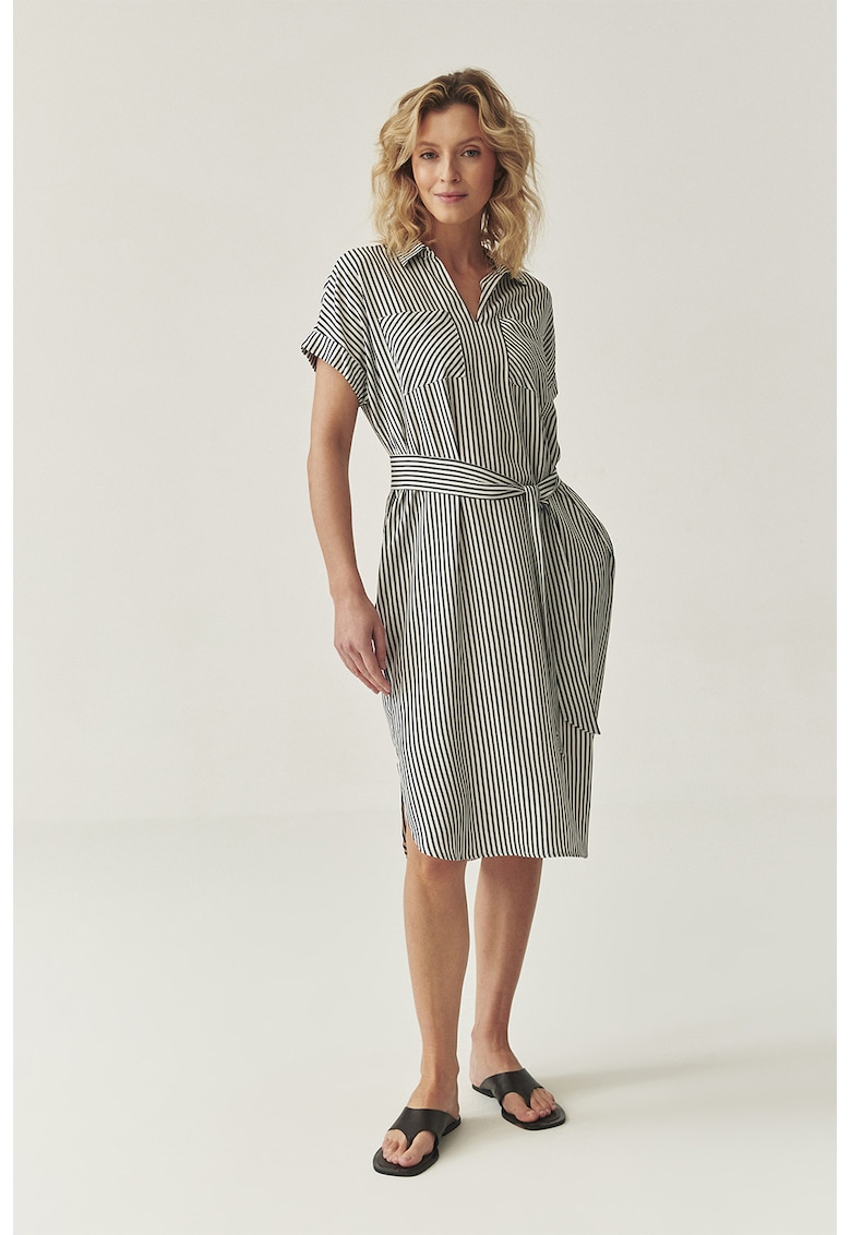 Rochie midi cu model in dungi