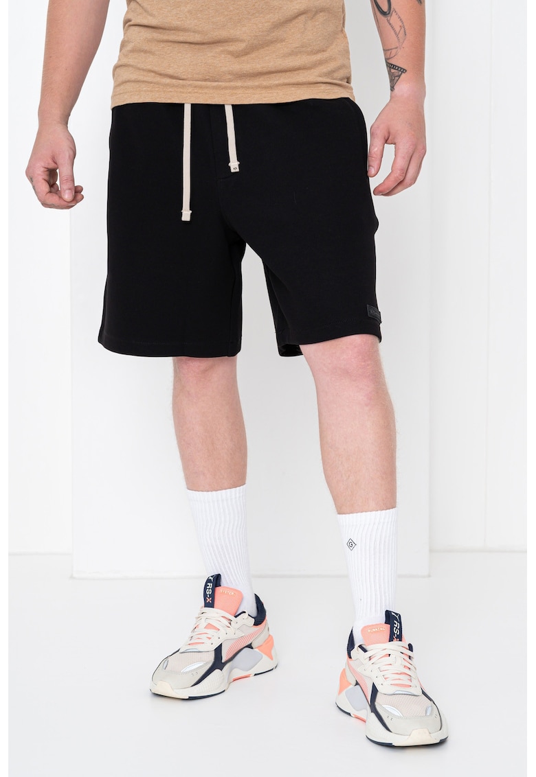 Pantaloni scurti uni cu snur