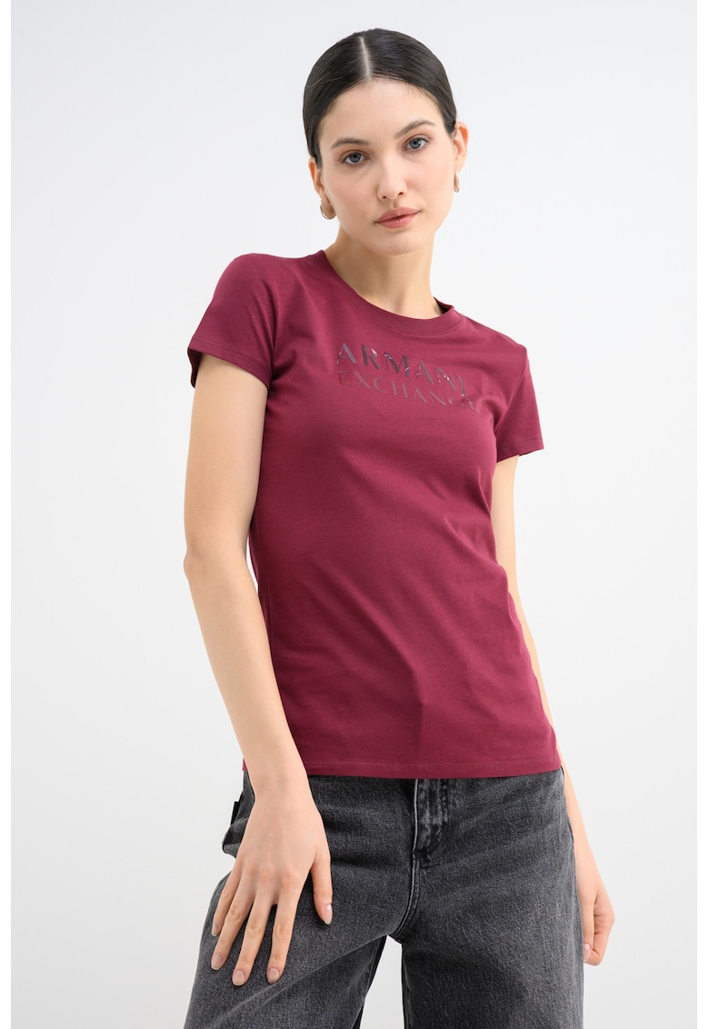 Tricou slim-fit cu decolteu la baza gatului si logo