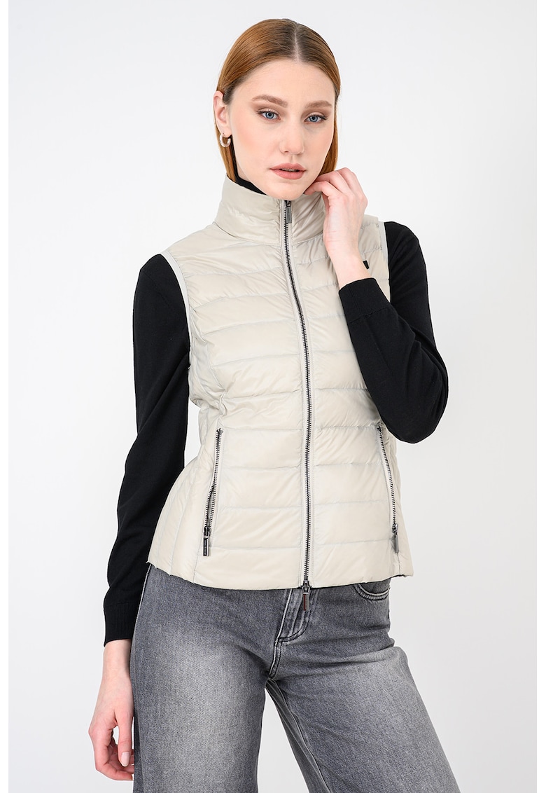Vesta cu umplutura de puf si fermoar