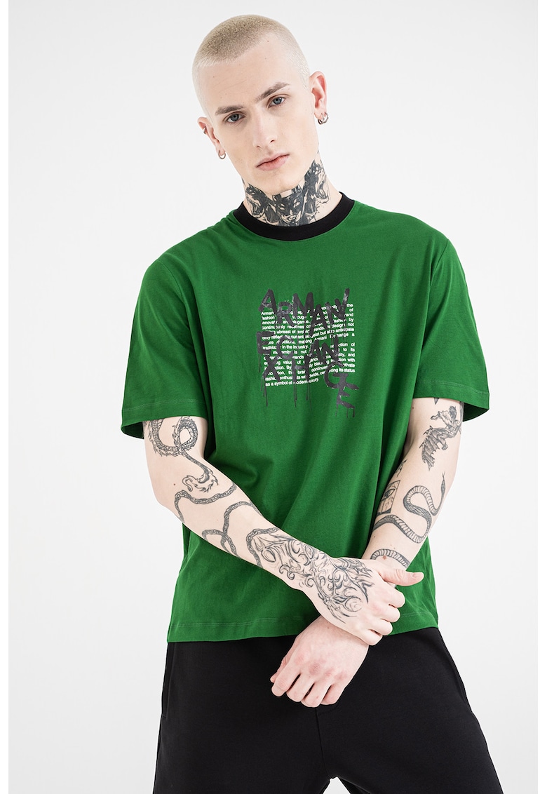 Tricou cu decolteu la baza gatului si logo - Verde/Negru