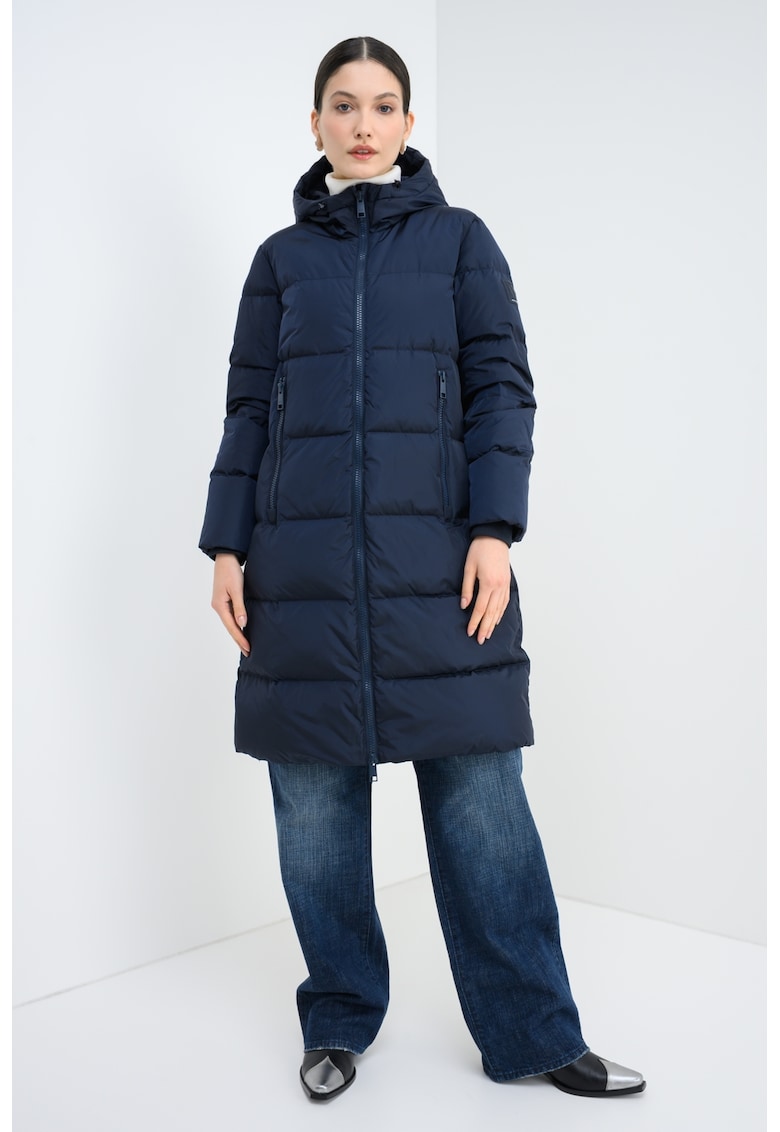 Geaca lunga cu umplutura de puf